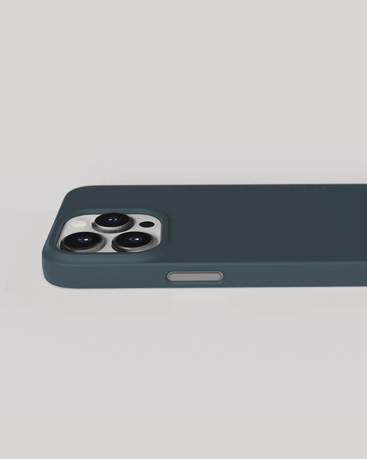 Thin Case - Image 6